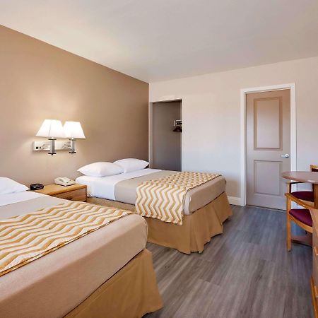 Travelodge By Wyndham Eureka Ngoại thất bức ảnh