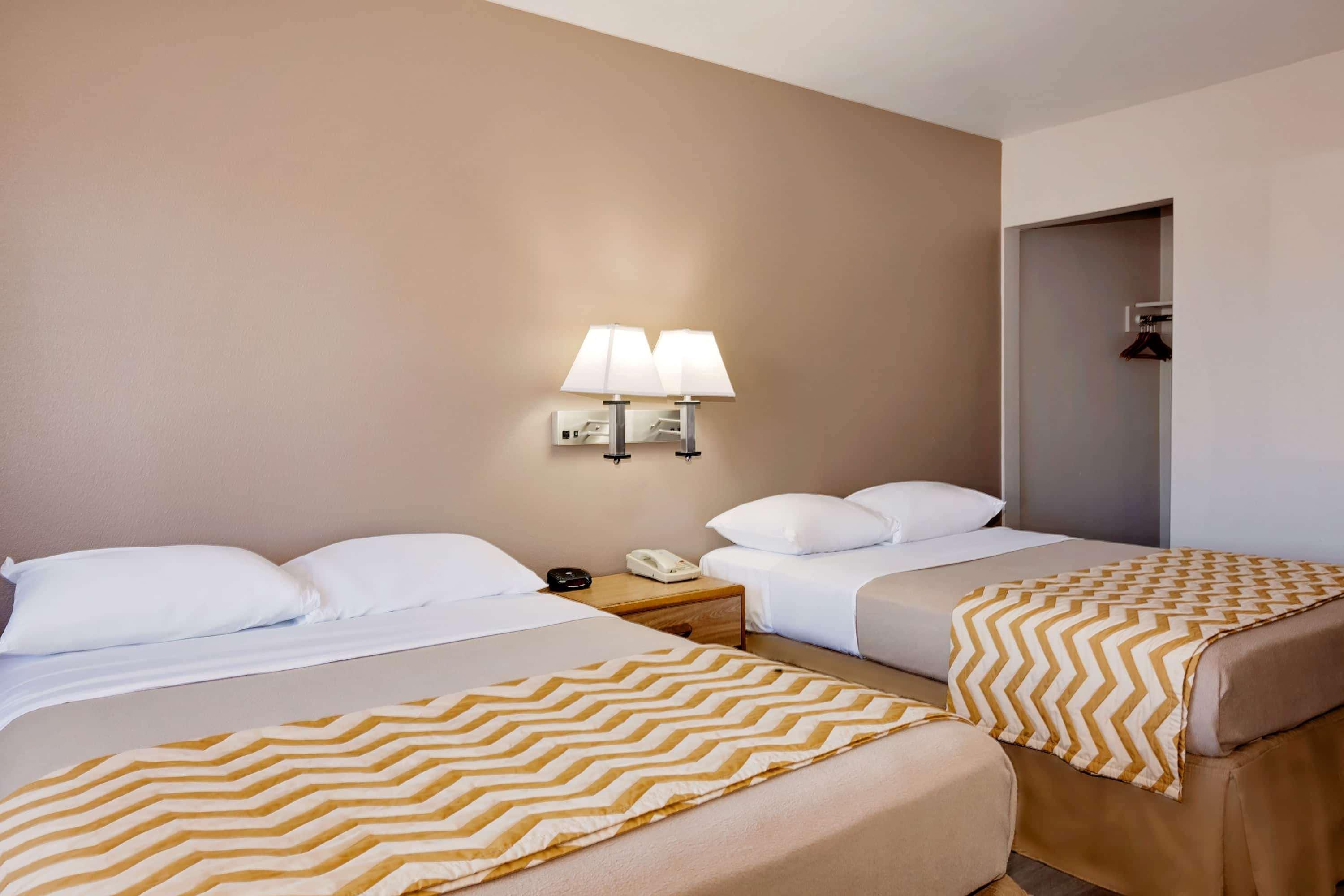Travelodge By Wyndham Eureka Ngoại thất bức ảnh